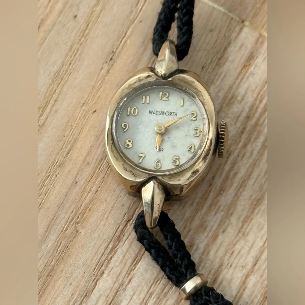 Wadsworth Mechanical Vintage Gold Plated Ladies Watch Rope Bracelet Gold Case